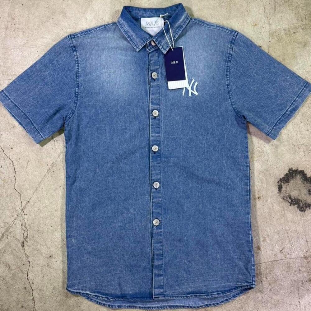 NWT New York Yankees Denim short sleeve button up shirt MLB baseball Sz S